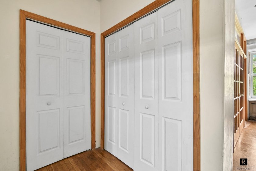 wide photo