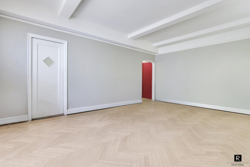 wide photo
