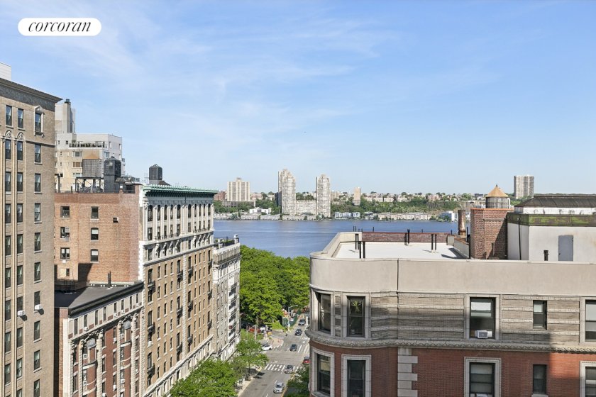 wide photo