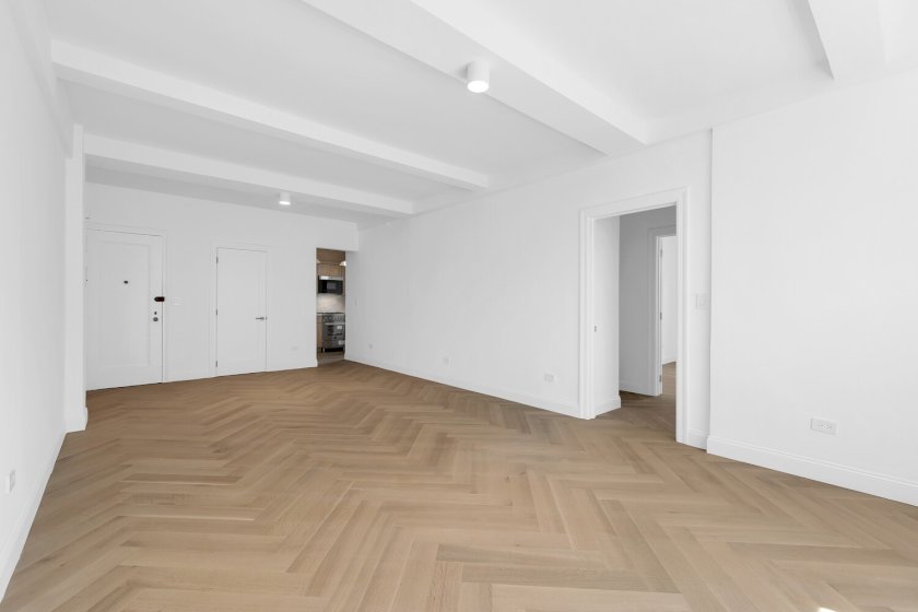 wide photo