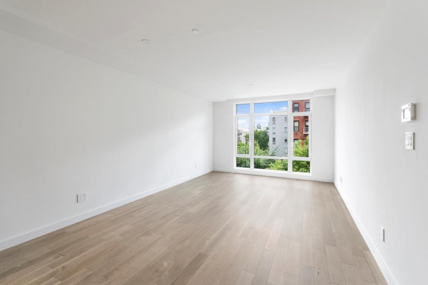 wide photo