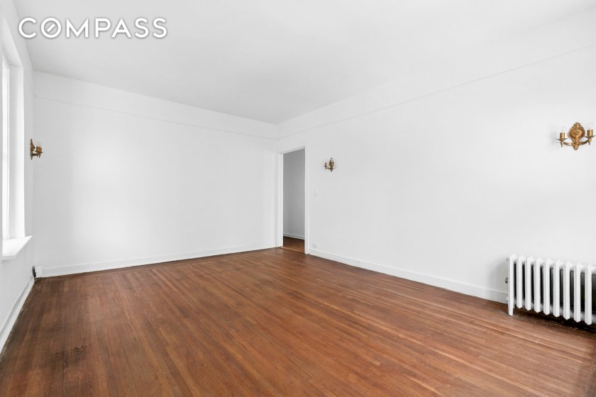 wide photo