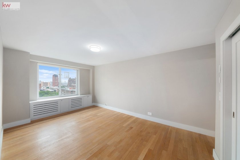wide photo