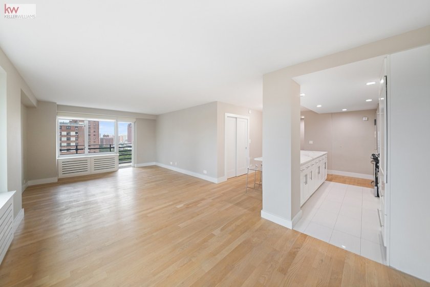 wide photo