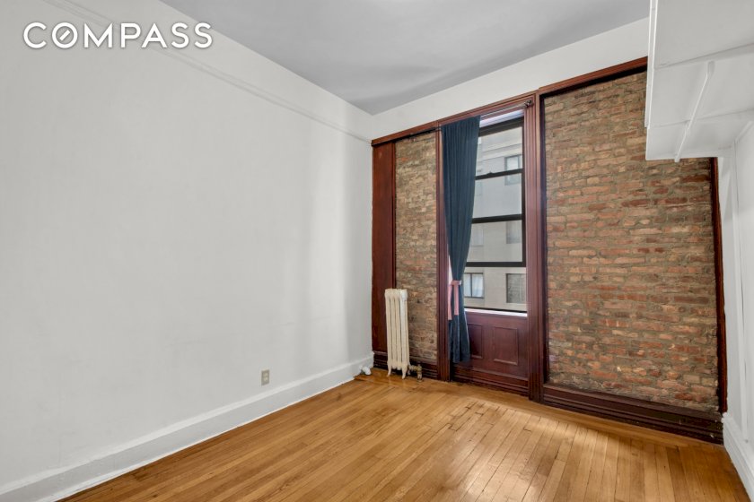 wide photo
