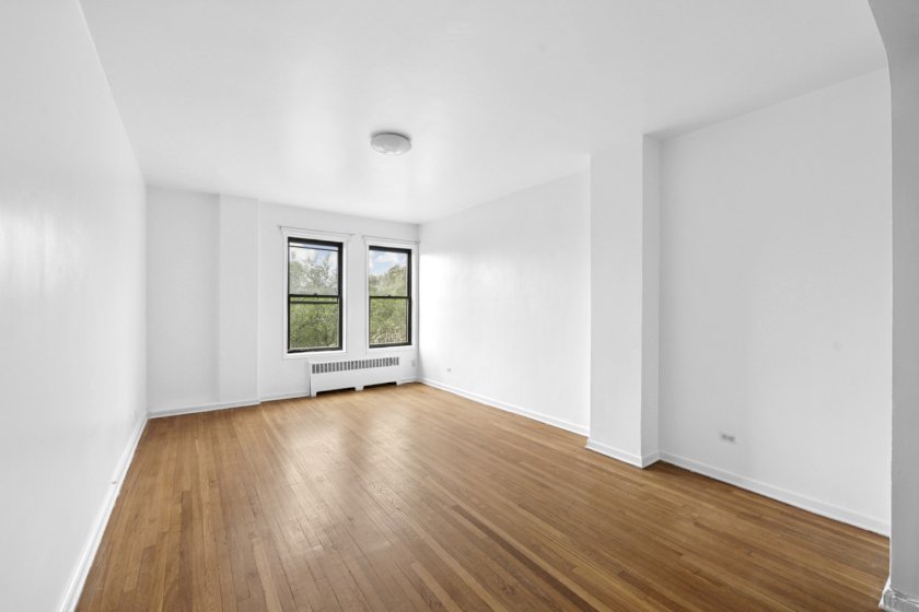 wide photo