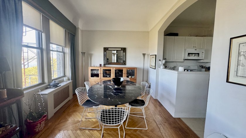 wide photo