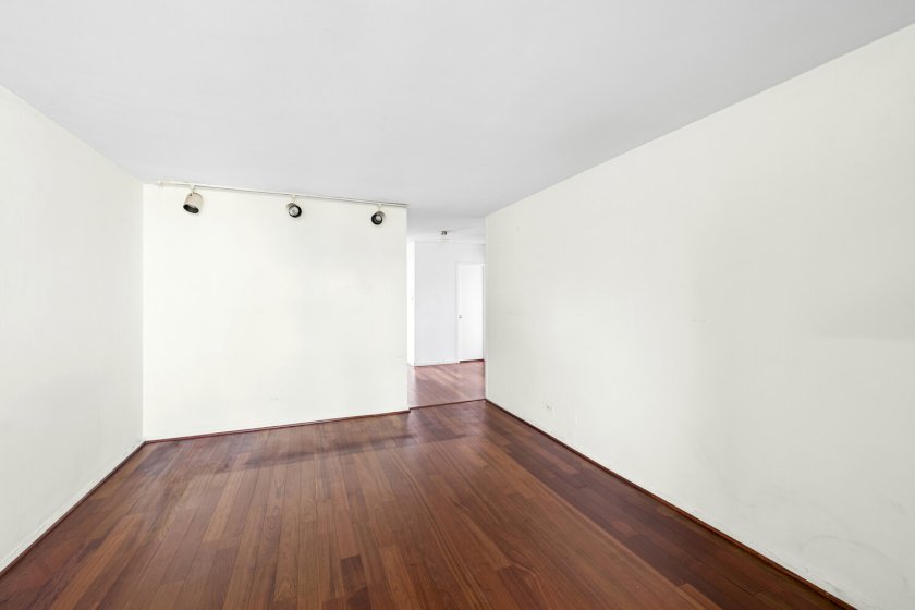 wide photo