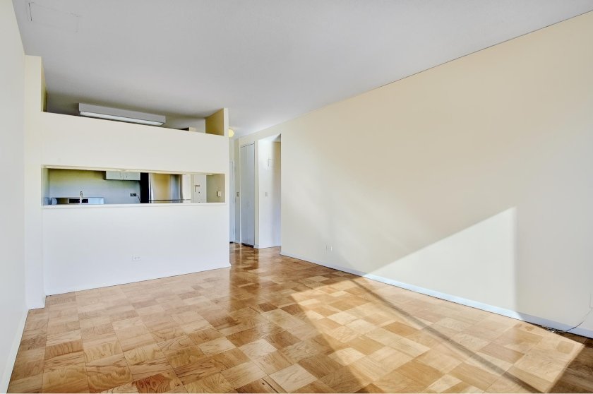 wide photo