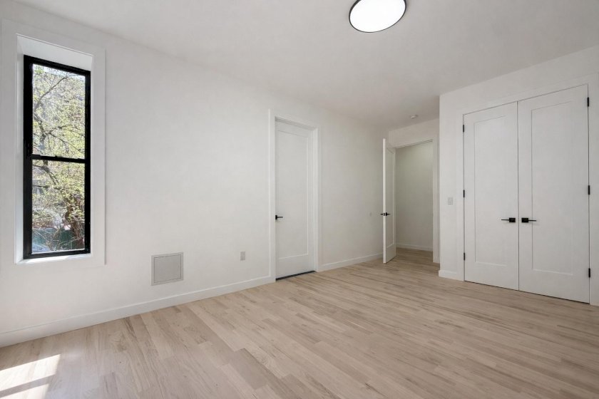wide photo
