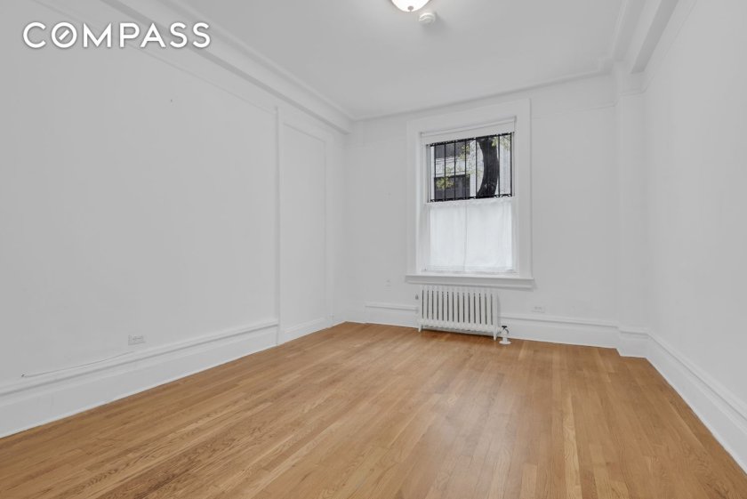 wide photo