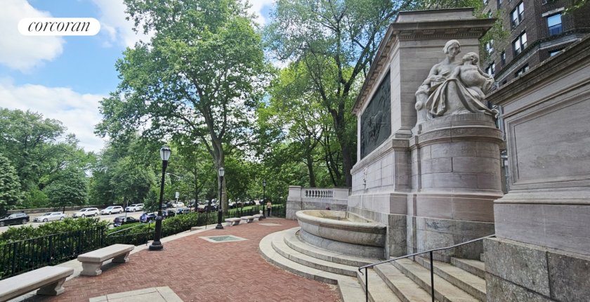 wide photo