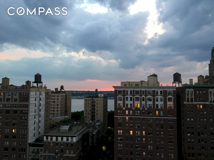 wide photo