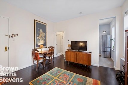 wide photo