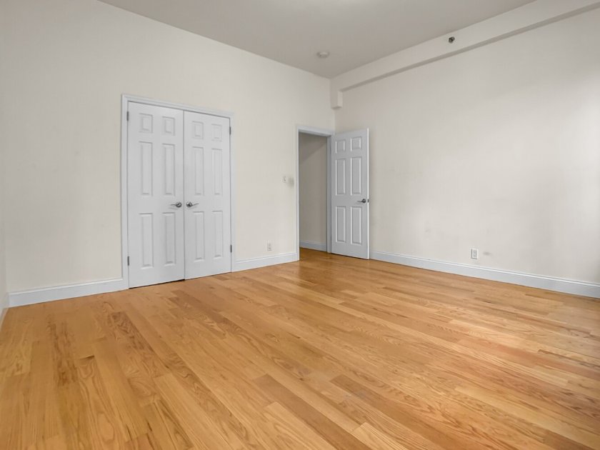 wide photo