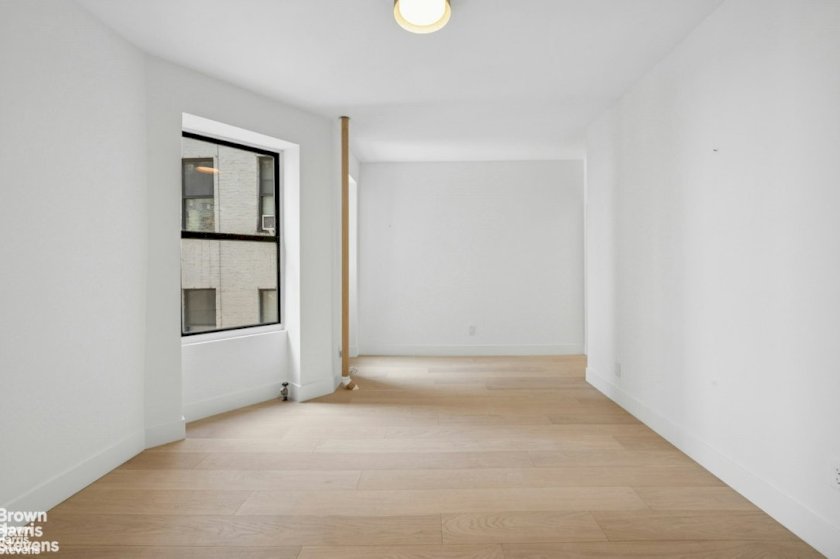 wide photo