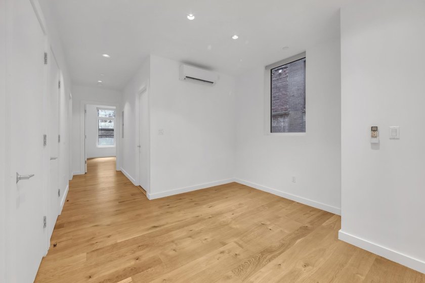 wide photo