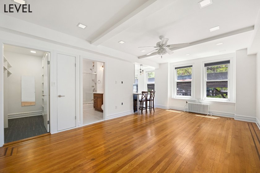wide photo