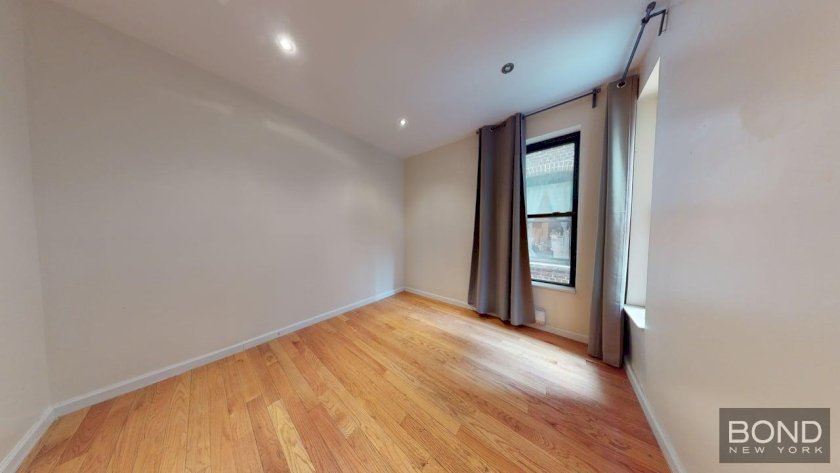 wide photo
