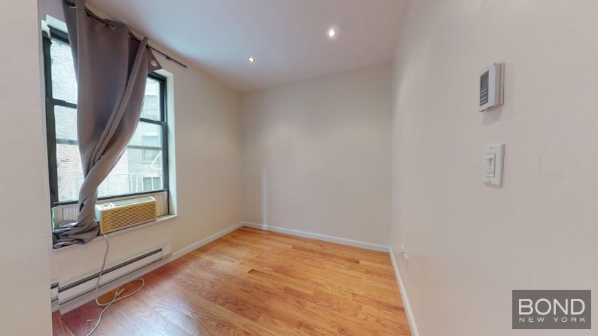 wide photo