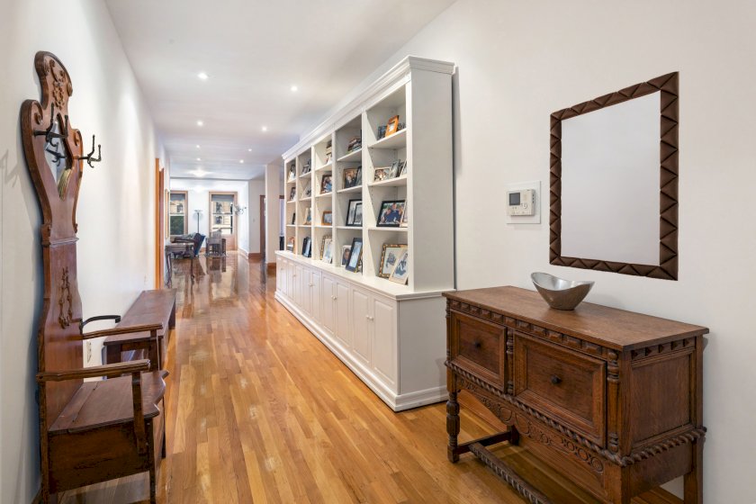 wide photo