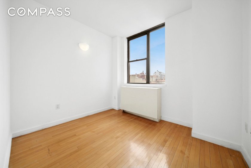 wide photo