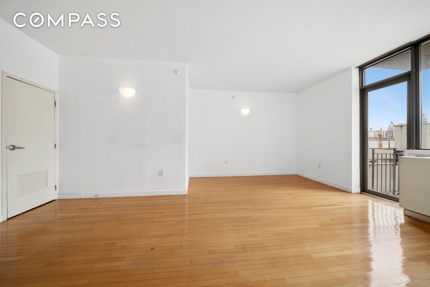 wide photo