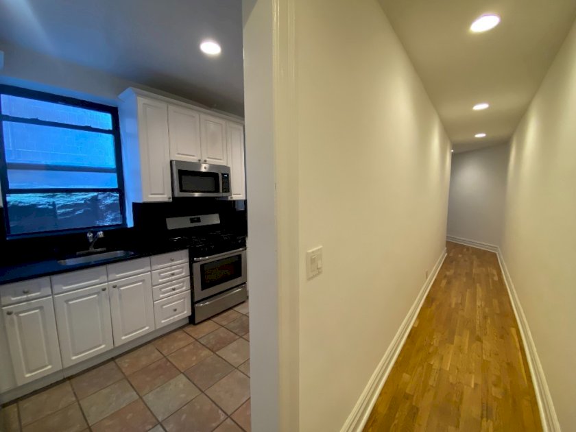 wide photo
