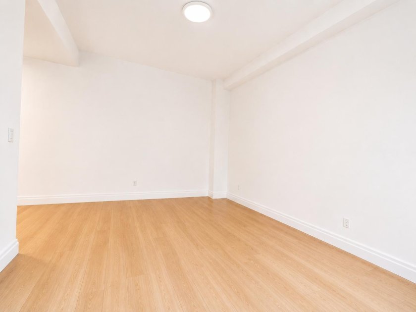 wide photo