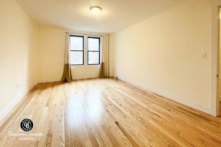 wide photo