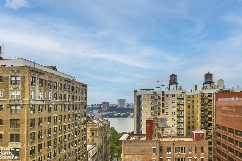 wide photo