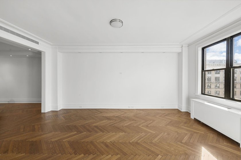 wide photo