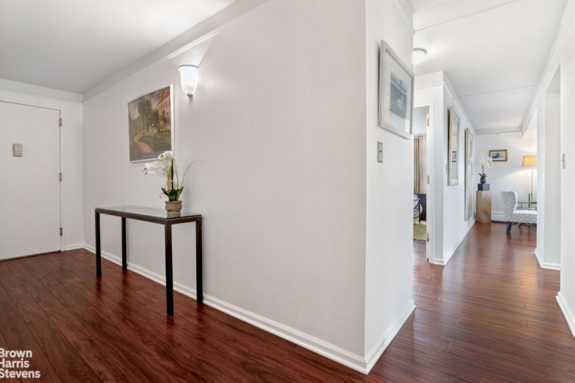 wide photo