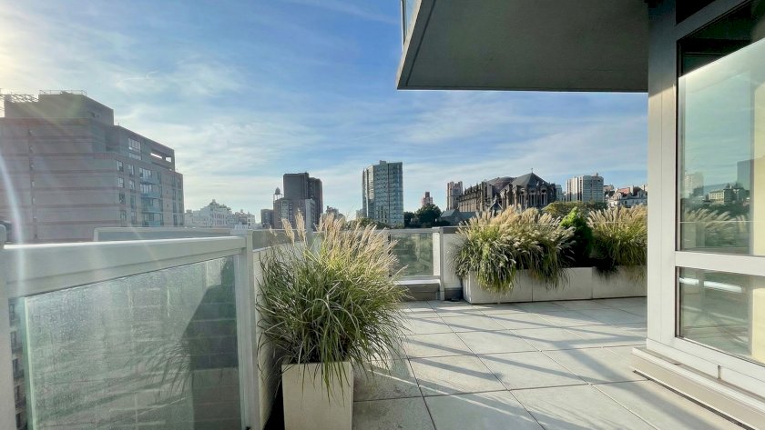 wide photo