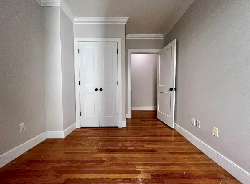 wide photo