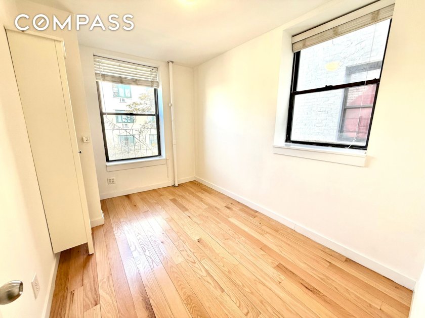 wide photo