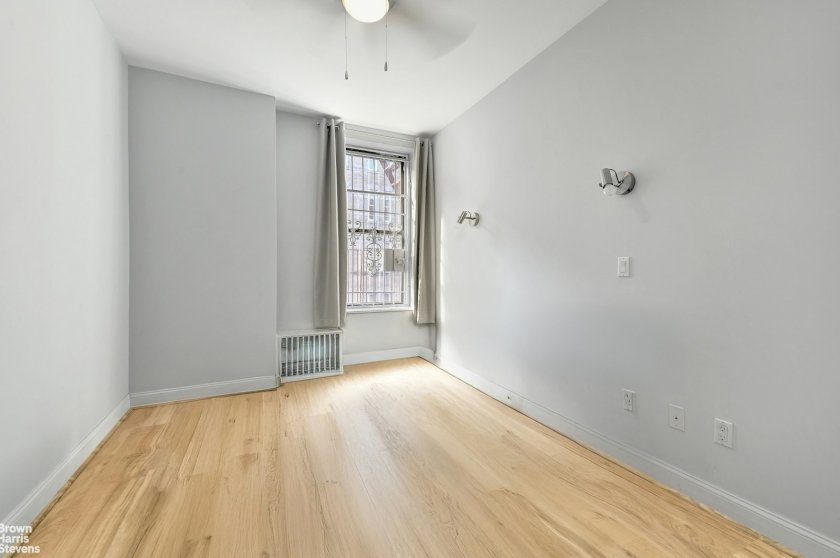wide photo