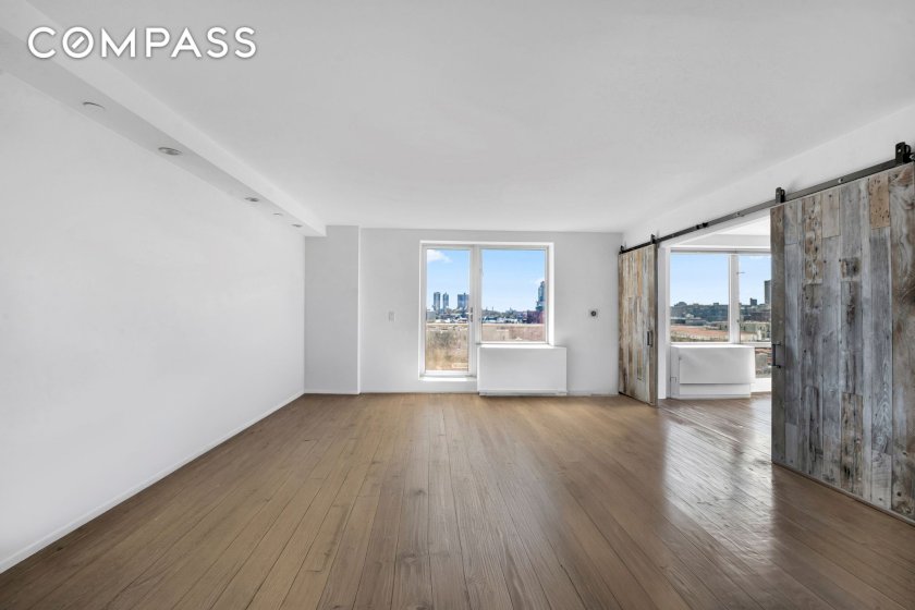 wide photo