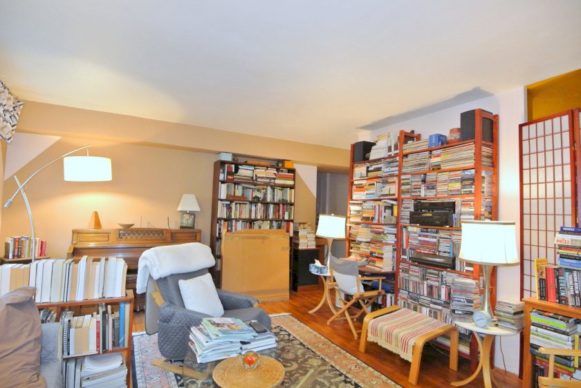 wide photo