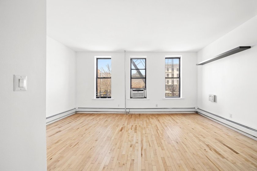 wide photo