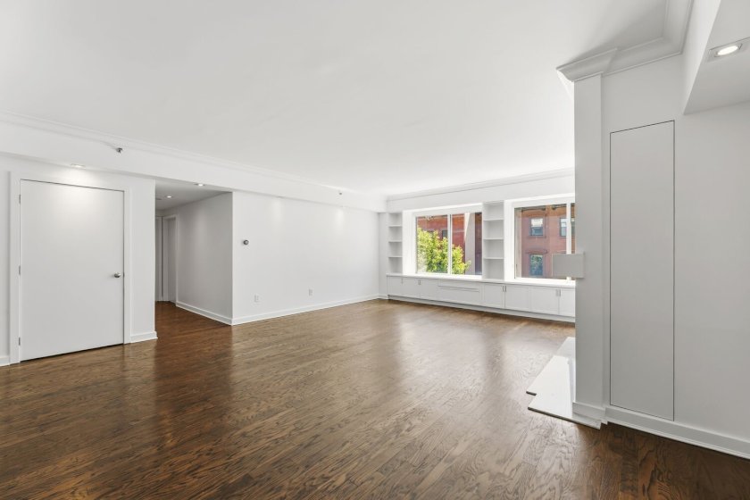 wide photo