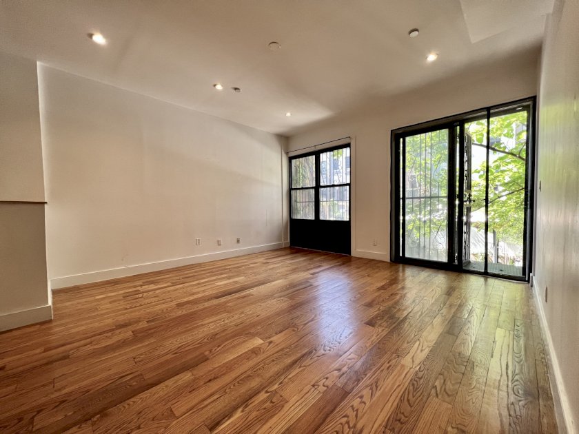 wide photo