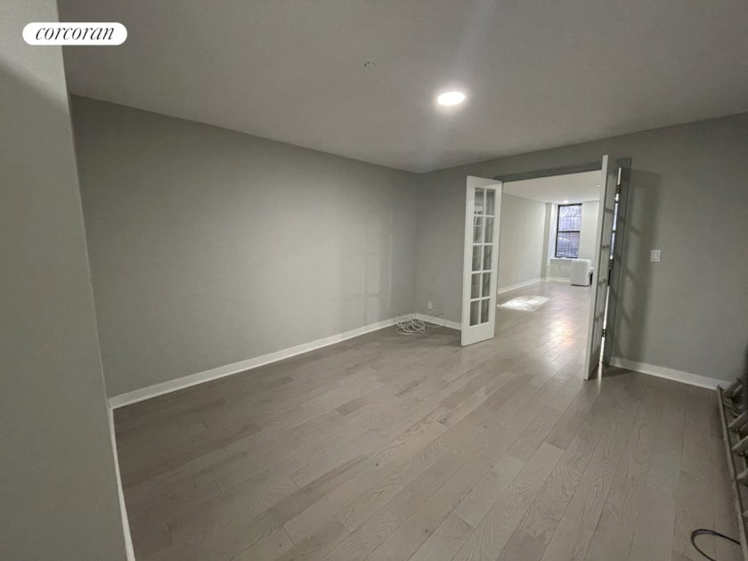 wide photo