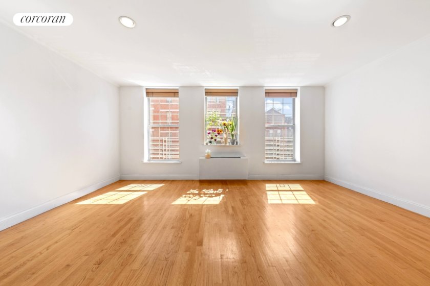 wide photo