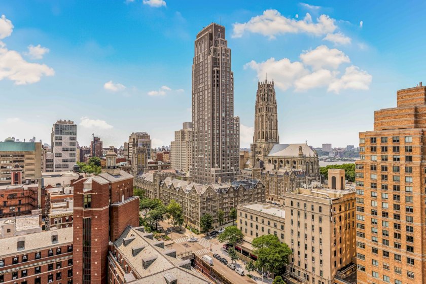 wide photo