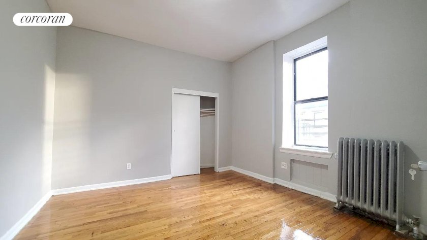 wide photo