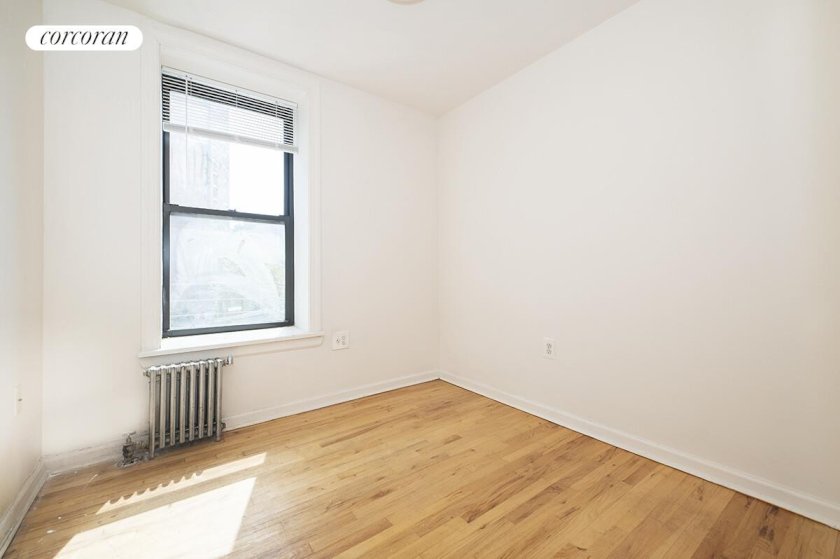 wide photo