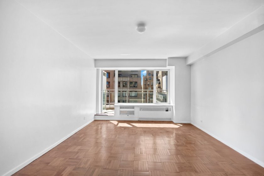 wide photo