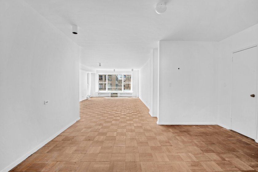 wide photo