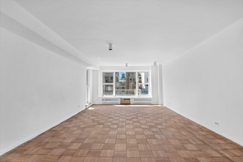 wide photo